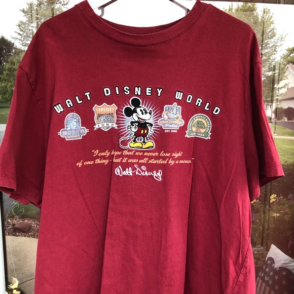 Vintage Style Walt Disney World T Shirt 